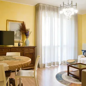 Apartment Spacious At, Mandello del Lario